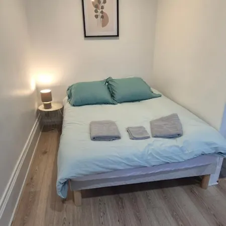 Neuf Hyper Centre Proche Place Stanislas Et Gare 17m2 *